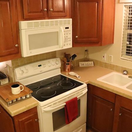 Berry Patch Cottage Longview Εξωτερικό φωτογραφία