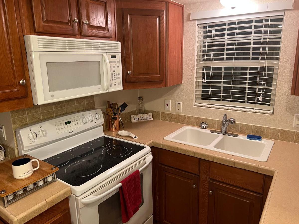 Berry Patch Cottage Longview Εξωτερικό φωτογραφία